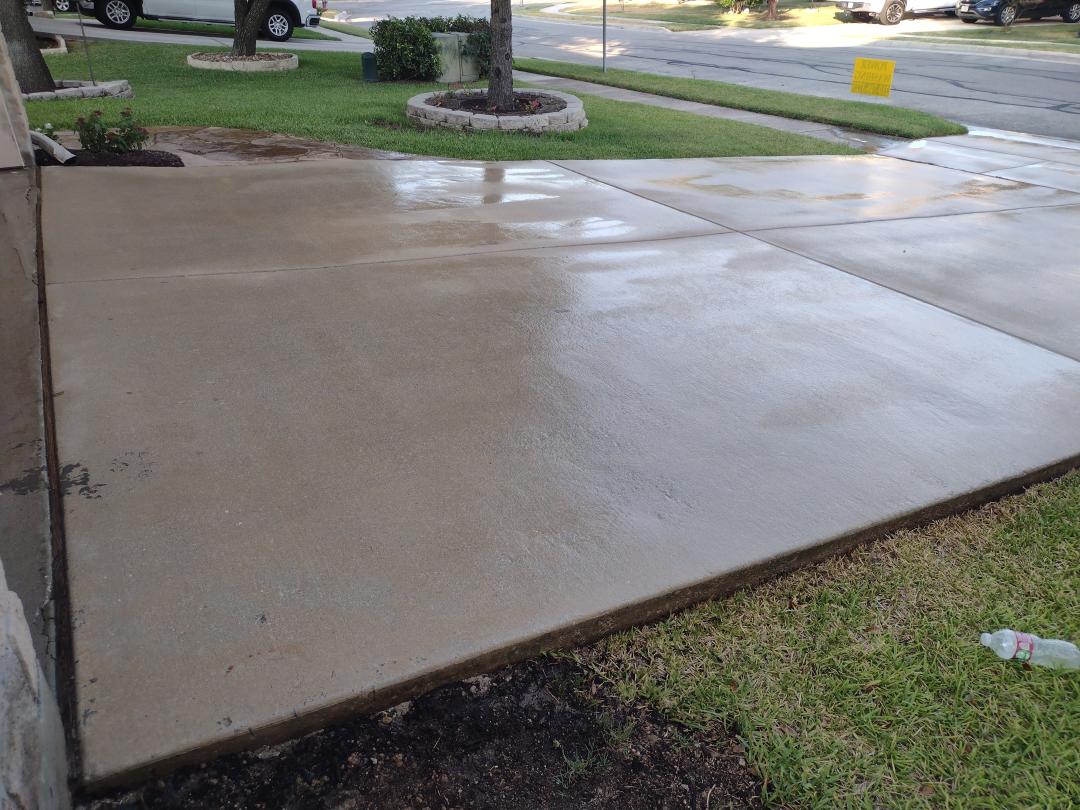 Best-In-Class Drive Way Pressure Washing In San Antonio, Texas Thumbnail