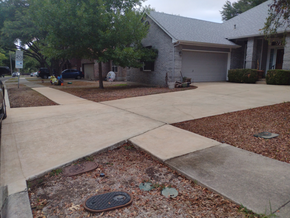 Driveway, Sidewalk, and Patio Cleaning in San Antonio, TX Thumbnail