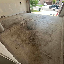 Professional-Garage-Floor-Pressure-Washing-Painting-In-Cibolo-Texas 0